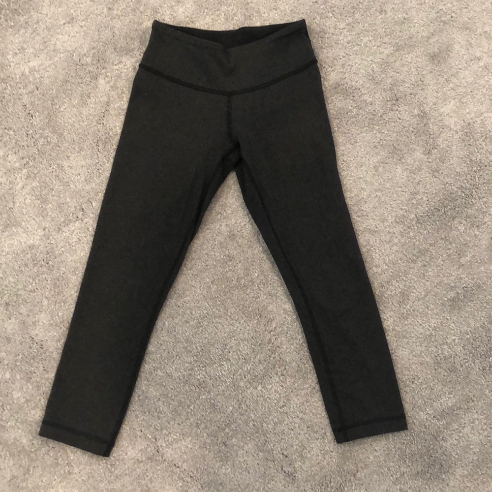 Lululemon crop pants